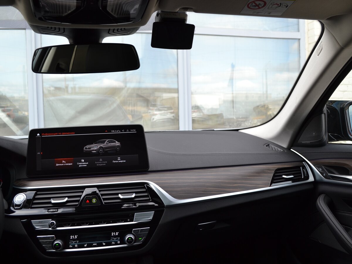 BMW 5ER - фото 11