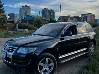 2007 Volkswagen Touareg I Рестайлинг, чёрный, 800000 рублей, вид 1