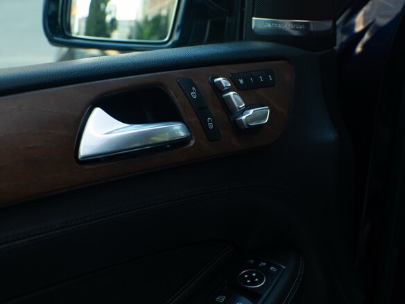 2016 Mercedes-Benz GLE 400 I (W166), синий, 4250000 рублей - вид 17