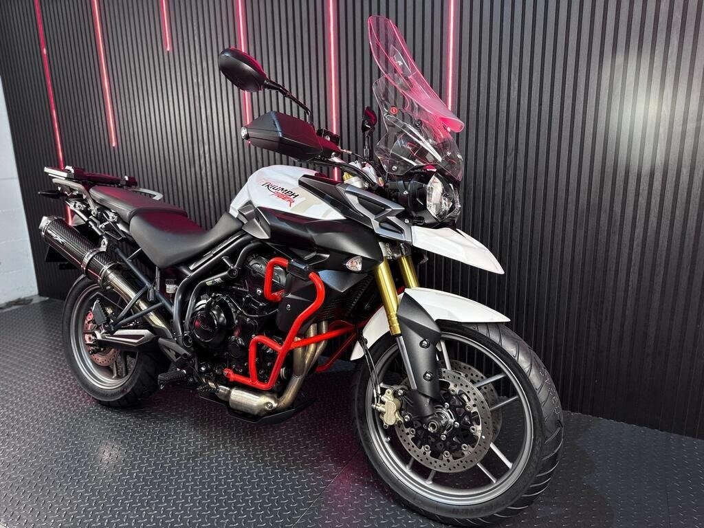 Triumph Tiger 800