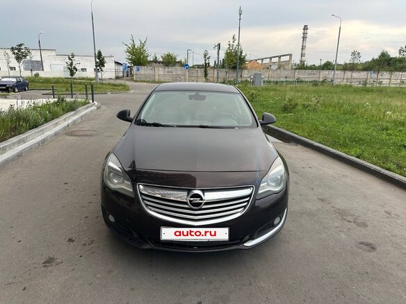 2013 Opel Insignia I Рестайлинг, коричневый, 700000 рублей - вид 4