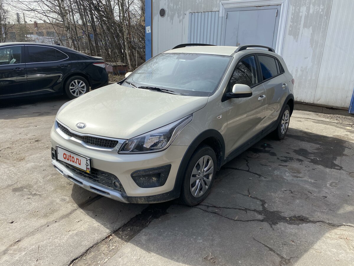 Купить б/у Kia Rio IV X-Line 1.6 AT (123 л.с.) бензин автомат в Москве ...