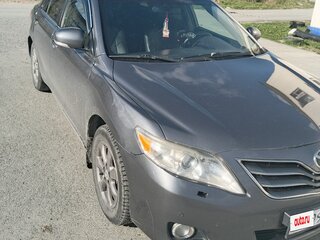 2011 Toyota Camry VI (XV40) Рестайлинг, серый, 850000 рублей, вид 1