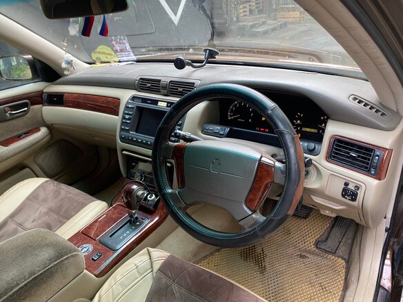 2000 Toyota Crown XI (S170), коричневый, 700000 рублей - вид 5