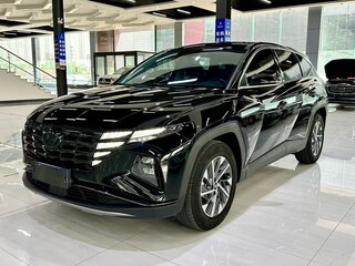 2022 Hyundai Tucson IV, чёрный, 1997000 рублей, вид 1