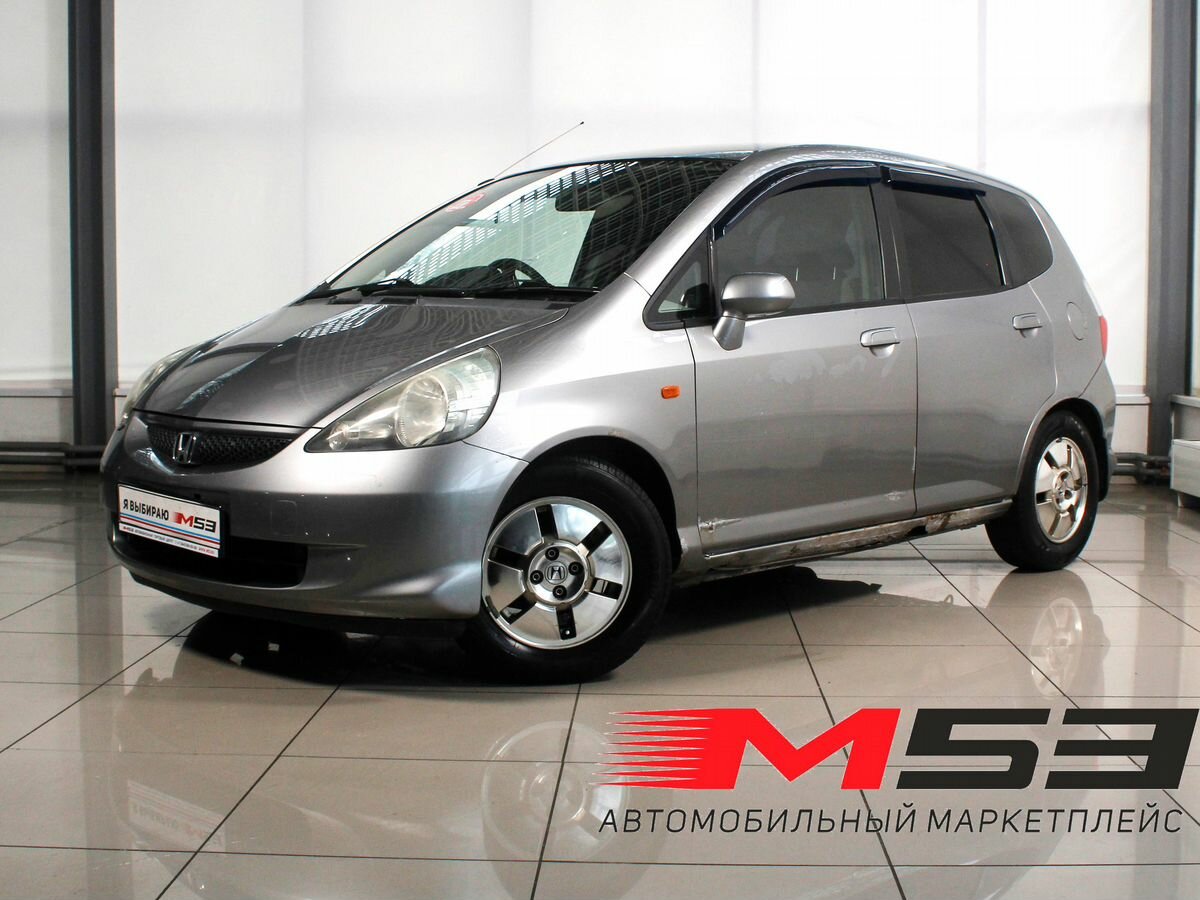 Купить б/у Honda Fit I 1.3 CVT (86 л.с.) бензин вариатор в Новокузнецке ...