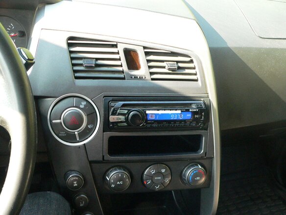 2011 SsangYong Kyron I Рестайлинг, серебристый - вид 8