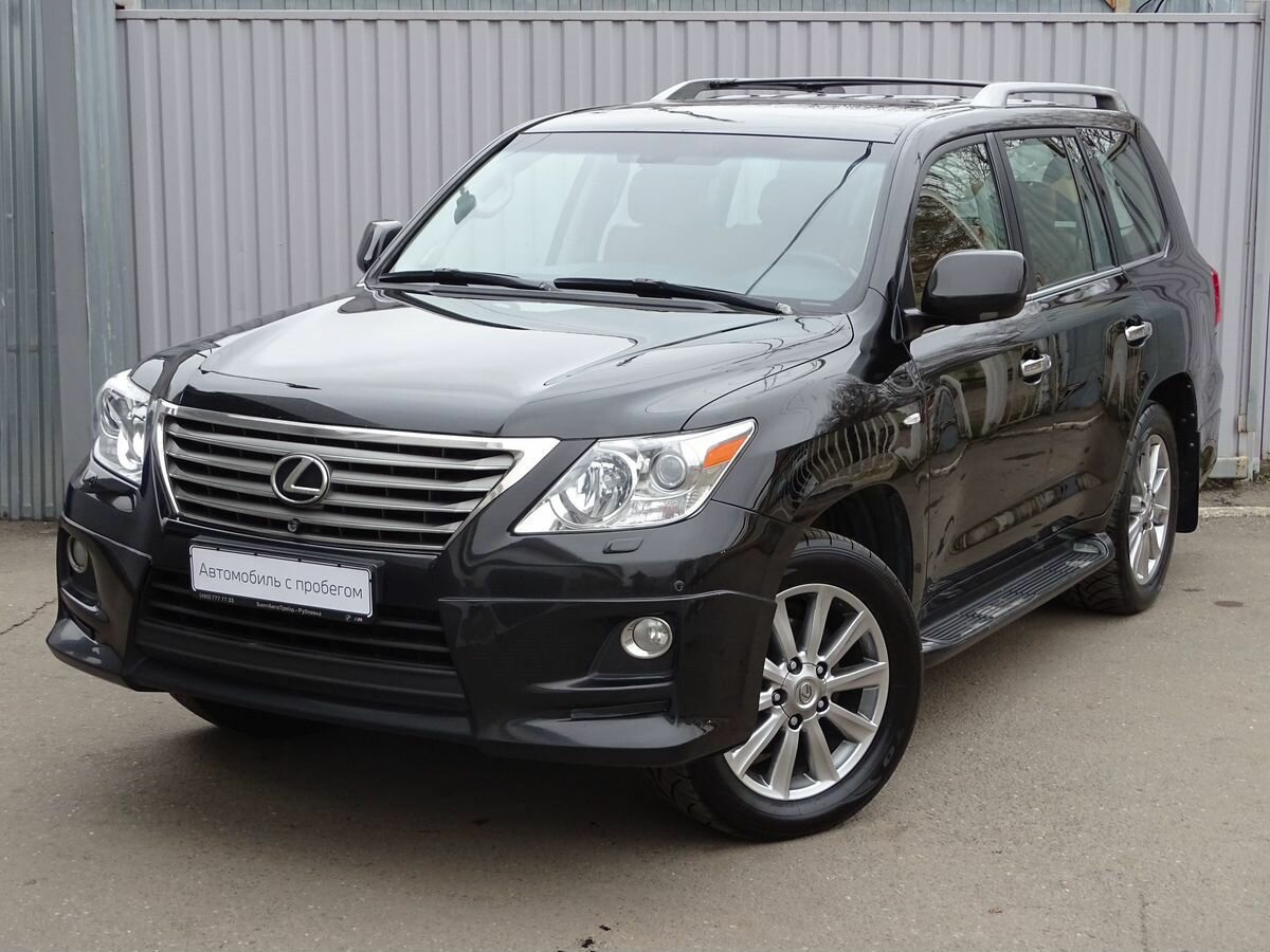 Lexus LX 570 2011