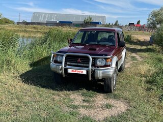 1996 Mitsubishi Pajero II, красный, 333333 рублей, вид 1