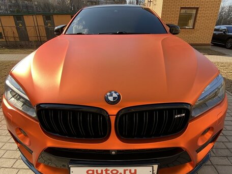  Comprar BMW X6 M II (F8) de segunda mano.  AT (hp) 4WD gasolina automático en Moscú negro BMW X M II (F8) SUV-puerta del año en Avto.ru ID