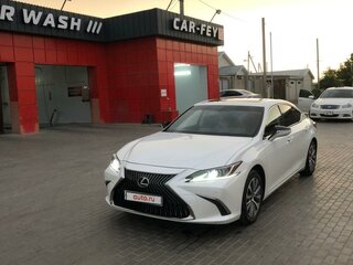 2019 Lexus ES 250 VII, белый, 3650000 рублей, вид 1