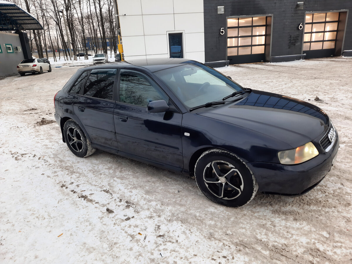 Купить б/у Audi A3 I (8L) Рестайлинг 1.8 AT (125 л.с.) бензин автомат в ...