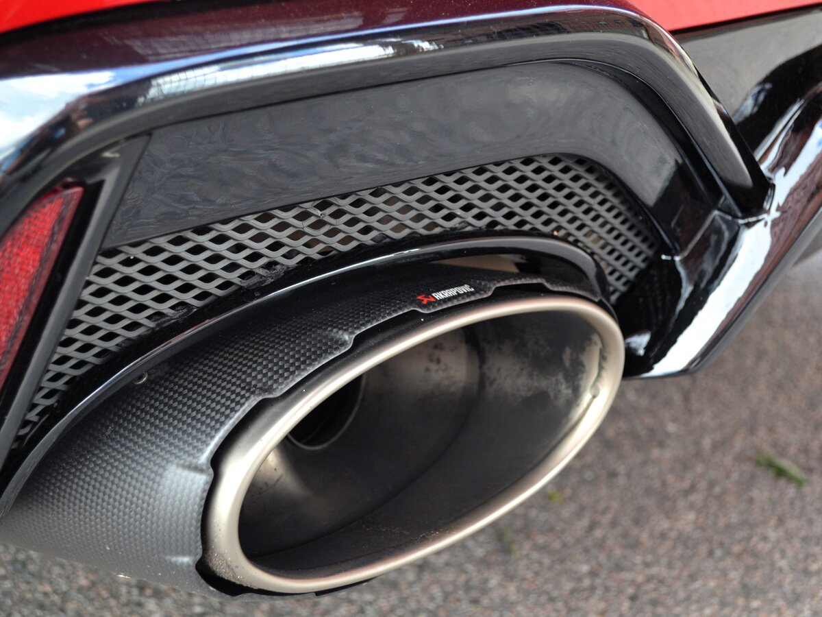 AUDI RS6 - фото 8