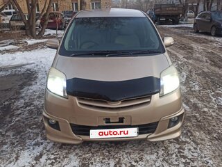 2009 Toyota Passo Sette, серый, 750000 рублей, вид 1