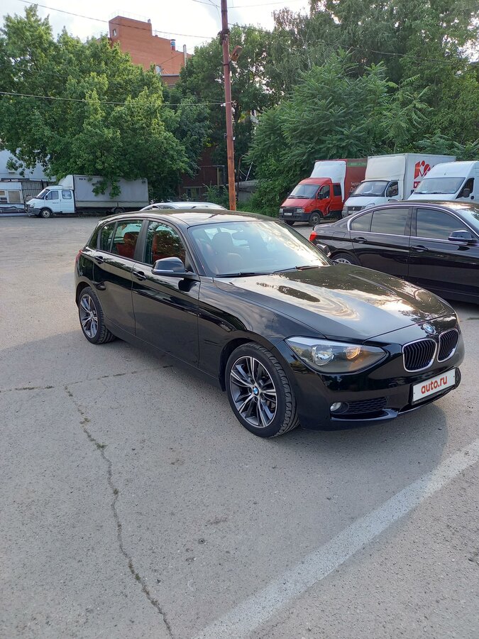 Купить б/у BMW 1 серии II (F20/F21) 116i 1.6 AT (136 л.с