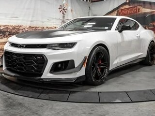 2024 Chevrolet Camaro ZL1 VI Рестайлинг, белый, 23000000 рублей, вид 1