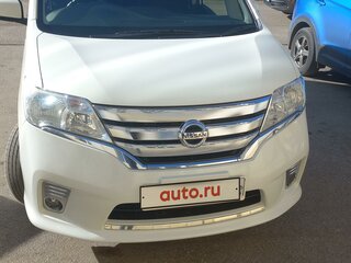 2013 Nissan Serena IV (C26), белый, 1550000 рублей, вид 1
