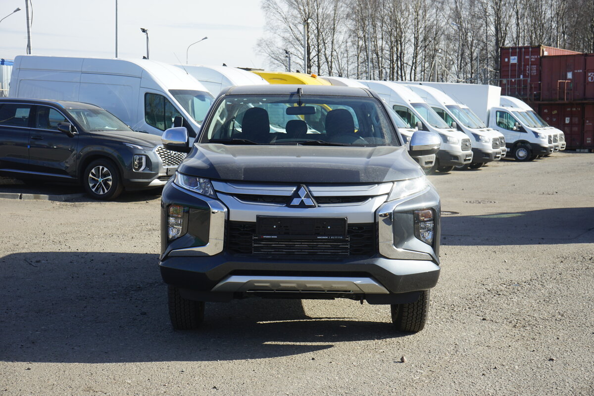 Mitsubishi санкт петербург