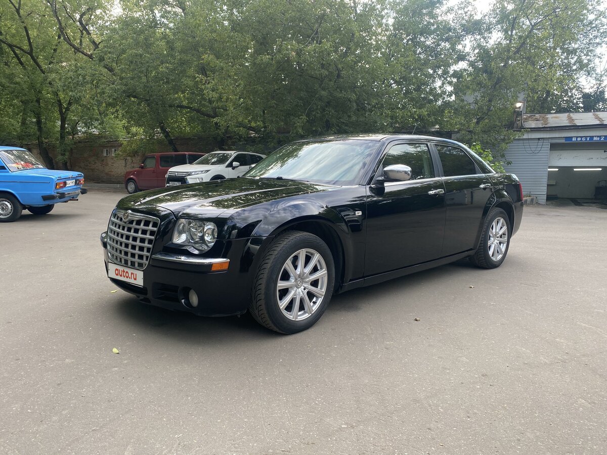 Купить б/у Chrysler 300C I 2.7 AT (177 л.с.) бензин