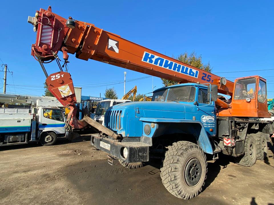 Купить б/у Клинцы КС-55713-3К в Красноярске: синий 2010 года на Авто.ру ...