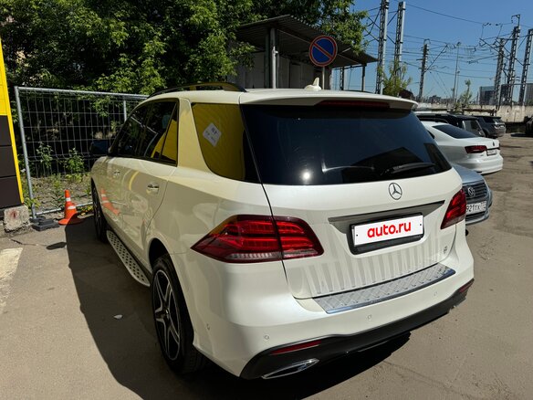 2016 Mercedes-Benz GLE 350 d I (W166), белый, 4000000 рублей - вид 2