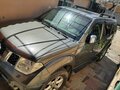 2007 Nissan Pathfinder III, серый, 1000000 рублей - вид 3