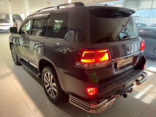 2016 Toyota Land Cruiser 200 Series Рестайлинг 2, серый, 5700000 рублей, вид 4