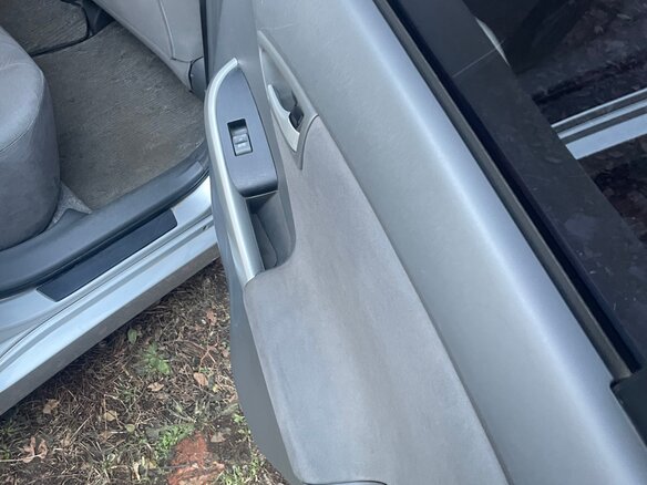 2009 Toyota Prius III (XW30), серый, 850000 рублей - вид 9