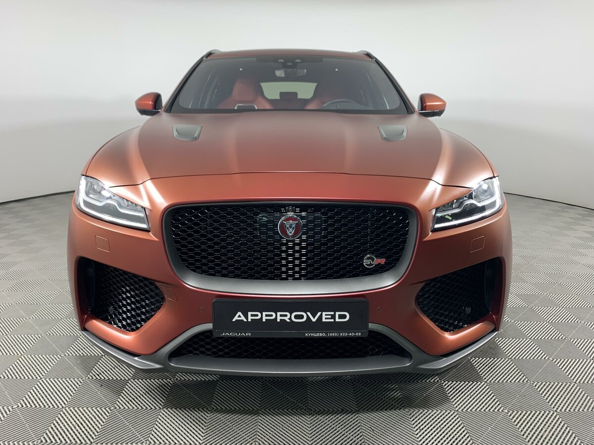 2020 Jaguar F-Pace SVR I, красный, 7847000 рублей - вид 4