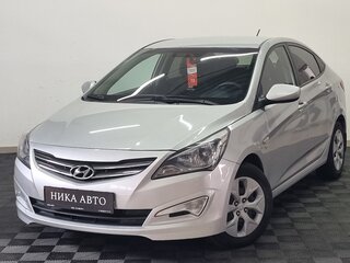 2014 Hyundai Solaris I Рестайлинг, серебристый, 917000 рублей, вид 1