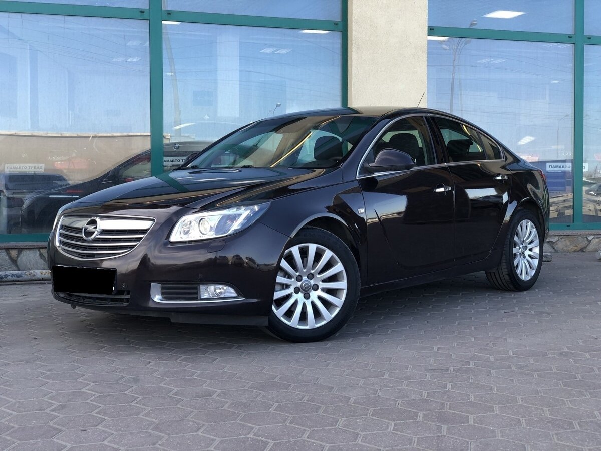 Opel Insignia 2012 черная
