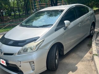 2014 Toyota Prius III Рестайлинг (XW30), серебристый, 850000 рублей, вид 1
