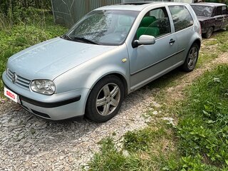 1999 Volkswagen Golf IV, серебристый, 257000 рублей, вид 1