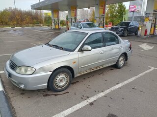 2006 Kia Spectra I Рестайлинг 2, серебристый, 155000 рублей, вид 1