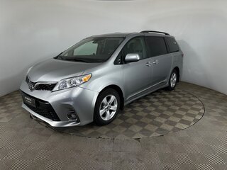 Toyota Sienna III Рестайлинг 2