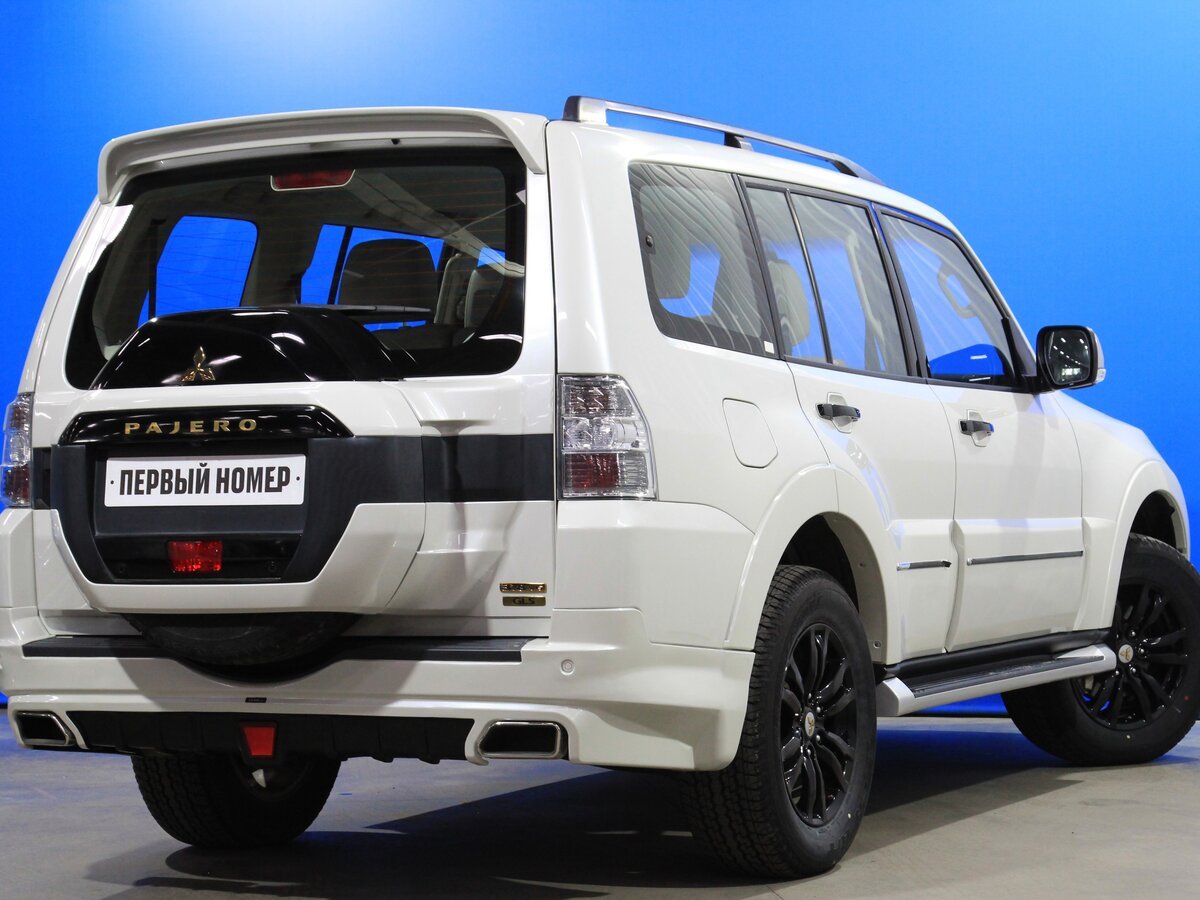 pajero 4 рестайлинг