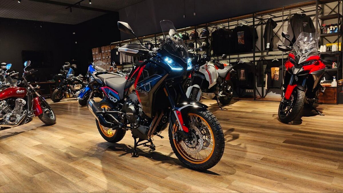 Moto Morini X-CAPE
