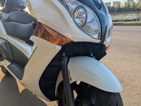 Купить б/у Honda Silver Wing 600 инжектор Вариатор в Пензе: белый