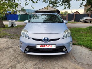 2014 Toyota Prius III Рестайлинг (XW30), серый, 1250000 рублей, вид 1