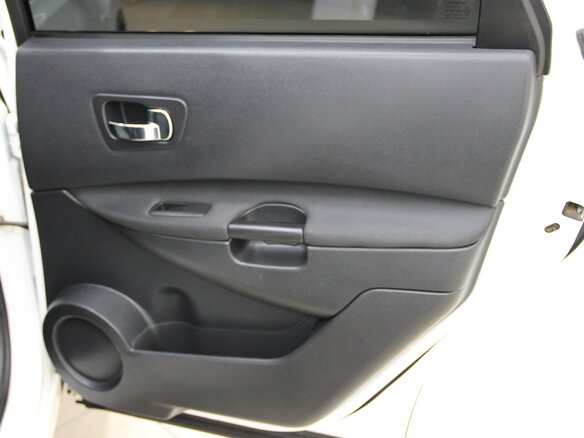 2011 Nissan Qashqai I Рестайлинг, белый - вид 30