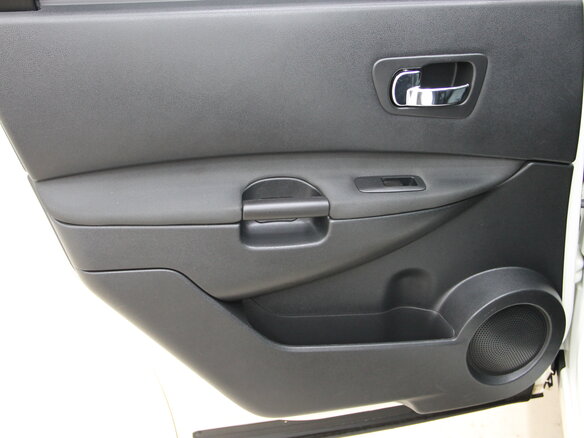 2011 Nissan Qashqai I Рестайлинг, белый - вид 27