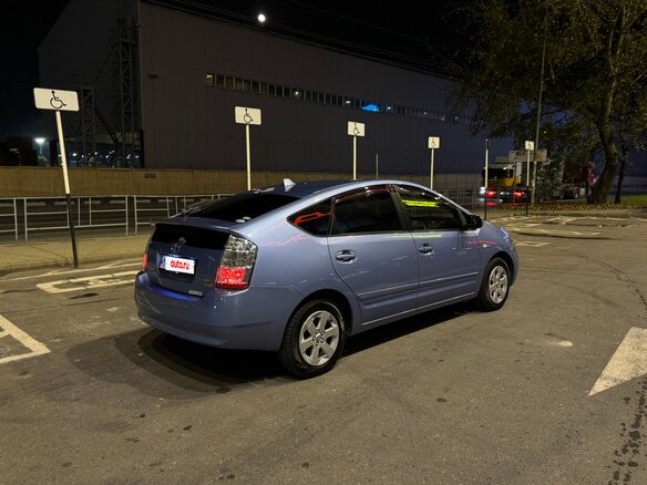 2008 Toyota Prius II Рестайлинг (XW20), голубой, 800000 рублей - вид 5
