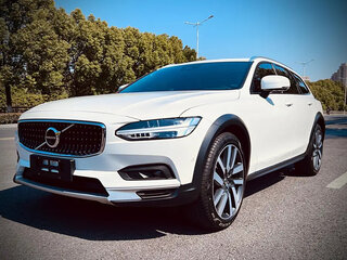 2024 Volvo V90 Cross Country I Рестайлинг, белый, 5851177 рублей, вид 1