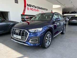 2023 Audi Q5 45 TFSI II (FY) Рестайлинг, синий, 6900000 рублей, вид 1