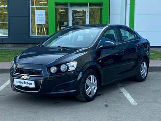 2014 Chevrolet Aveo II, чёрный, 635000 рублей, вид 1