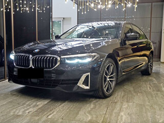 2022 BMW 5 серии 520d xDrive VII (G30/G31) Рестайлинг, чёрный, 3350000 рублей, вид 1