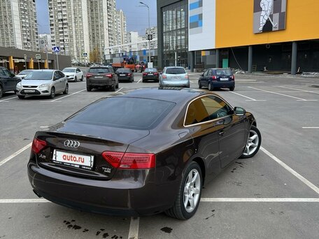 Купить б/у Audi A5 I (8T) Рестайлинг 2.0 AMT (211 л.с.) 4WD бензин робот в Москве: коричневый Ауди А5 I (8T) Рестайлинг купе 2011 года на Авто.ру ID 1117264815