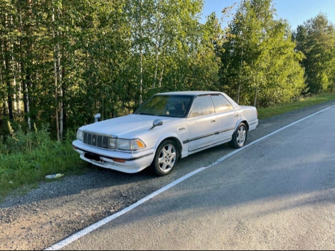 Toyota Crown 1987