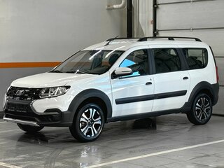 2025 Lada (ВАЗ) Largus Cross I Рестайлинг, белый, 2020000 рублей, вид 1