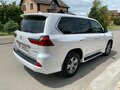 Lexus LX 450 Р±РµР»С‹Р№